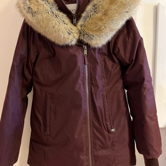 Babaton Jackets & Blazers - Babaton Deep Red Coat with Faux Fur Collar